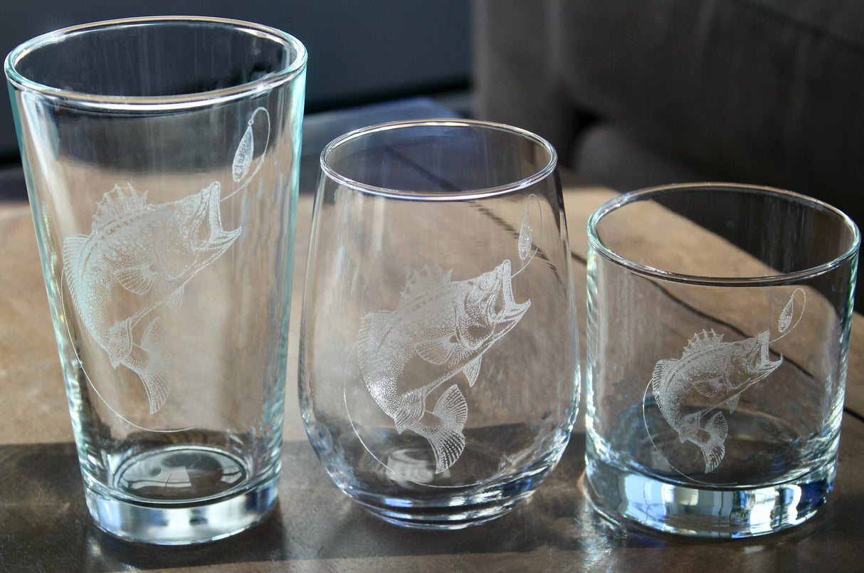 Largemouth (Bigmouth) Bass Fish - Laser Engraved Glasses